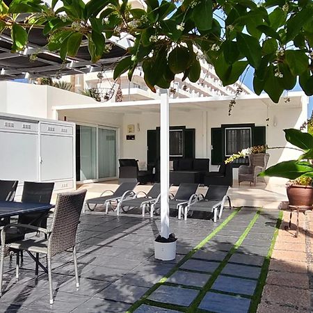 Club 14 By Pride Holiday Rentals Плайя-дель-Інглес Екстер'єр фото